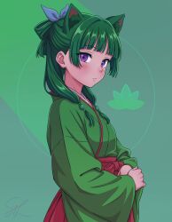  1girl alternate_eye_color animal_ear_fluff animal_ears aoqun artist_name beads blue_bow blunt_bangs bow cat_ears chinese_clothes commentary cowboy_shot english_commentary extra_ears green_background green_hair green_hanfu hair_beads hair_bow hair_ornament half_updo hanfu highres kemonomimi_mode kusuriya_no_hitorigoto long_hair long_sleeves looking_at_viewer maomao_(kusuriya_no_hitorigoto) own_hands_together parted_lips pink_hanfu shirenai sidelocks signature solo standing variant_set violet_eyes wide_sleeves 