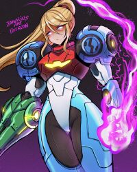  1girl arm_cannon armor artist_name aura blonde_hair commentary cowboy_shot dark_aura dark_background english_commentary film_grain frown glowing glowing_eyes glowing_hand gradient_background hair_between_eyes high_ponytail highres jarckius lone_nape_hair long_hair long_sidelocks looking_at_viewer metroid metroid_ravenous missing_headwear mole mole_under_mouth no_pupils official_alternate_costume ponytail power_armor power_suit_(metroid) samus_aran science_fiction sidelocks simple_background solo standing v-shaped_eyebrows weapon 