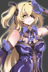  1girl absurdres bare_shoulders blonde_hair blush breasts commentary_request elbow_gloves fischl_(genshin_impact) genshin_impact gloves green_eyes hair_over_one_eye highres long_hair looking_at_viewer shiny_skin solo twintails yukusakinemu 