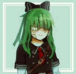  1girl ascot bandage_on_face bandage_over_one_eye bandages bandaid bandaid_on_face black_bow bow burn_scar ciconia_no_naku_koro_ni commentary english_commentary green_hair hair_bow hair_over_eyes highres io_(onisarashi) koshka_(ciconia) layered_sleeves long_bangs long_sleeves red_ascot scar short_over_long_sleeves short_sleeves smile solo upper_body 