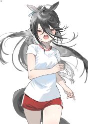  >_< 1girl absurdres ahoge animal_ears black_hair blush breasts closed_eyes commentary ear_tag earrings gym_shirt hair_between_eyes highres horse_ears horse_girl horse_tail jewelry long_bangs long_hair long_hair_between_eyes manhattan_cafe_(umamusume) multicolored_hair open_mouth red_shorts running shirt short_sleeves shorts single_earring small_breasts solo sweat tail tracen_training_uniform umamusume wazawai_(isotwen) white_hair white_shirt 