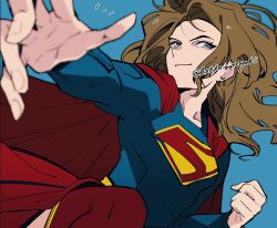  1girl blonde_hair blue_eyes blue_shirt breasts cape clenched_hand closed_mouth commentary_request dc_comics highres hokkemaruyaki long_hair long_sleeves medium_breasts red_cape red_skirt red_thighhighs shirt skirt smile solo supergirl supergirl_(2026) supergirl_(movie_costume) superhero_costume superman_(series) thigh-highs twitter_username 