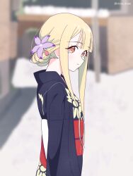  1girl blonde_hair blurry blurry_background brown_eyes cho_kaguya-hime! closed_mouth commentary_request flower hair_flower hair_ornament highres japanese_clothes kaguya_(cho_kaguya-hime!) kimono long_hair obi sash short_hair_with_long_locks solo viora_draw yukata 
