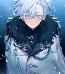 1boy aiguillette alternate_costume artist_name bangs blue_background blue_eyes blue_hair chongyun_(genshin_impact) closed_mouth coat colored_eyelashes crystal english_commentary expressionless eyelashes fatui_jacket fur-trimmed_coat fur_trim genshin_impact hair_between_eyes highres looking_at_viewer male_focus parted_bangs purinzu short_hair slit_pupils snowing solo twitter_username upper_body white_coat