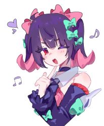  1girl bare_shoulders black_choker black_hair blush bow choker colored_inner_hair commentary_request detached_sleeves finger_to_own_chin green_bow hair_bow hands_up highres looking_at_viewer multicolored_hair musical_note nangong_yu one_eye_closed open_mouth pink_hair red_eyes rinrin_11_16 simple_background solo twintails upper_body white_background zenless_zone_zero 