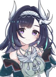  1girl aqua_sleeves bare_shoulders bird bird_hair_ornament black_hair closed_mouth commentary_request detached_sleeves dress genshin_impact green_dress grey_hairband hair_ornament hairband highres huipai_architecture jewelry lan_yan_(genshin_impact) long_hair looking_at_viewer metal_hairband multicolored_hair necklace nekot0_sabu silver_hairband silver_necklace simple_background smile very_long_hair violet_eyes white_background 