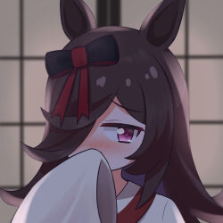  1girl animal_ears apricotlemontea black_bow blurry blurry_background blush bow brown_hair commentary_request covered_mouth depth_of_field hair_bow hair_over_one_eye hand_up horse_ears indoors japanese_clothes kimono long_hair long_sleeves nose_blush rice_shower_(umamusume) sleeves_past_fingers sleeves_past_wrists solo umamusume upper_body violet_eyes white_kimono wide_sleeves 