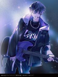  1boy absurdres black_jacket black_pants black_shirt character_name commentary electric_guitar guitar headset highres holding holding_guitar holding_instrument hood hood_down hooded_jacket instrument jacket kenmochi_touya kenmochi_touya_(koku_kyouen) male_focus nijisanji open_clothes open_jacket pants parted_lips print_shirt purple_hair shirt short_hair solo song_name stage_lights sumi_(n29250) translated twitter_username virtual_youtuber 