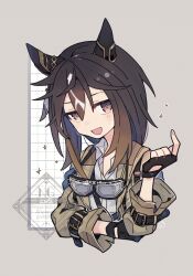  1girl animal_ears black_gloves black_hair blush brown_eyes brown_hair coat commentary_request ear_covers fingerless_gloves gb_cestus gloves goggles goggles_around_neck hair_between_eyes highres horse_ears horse_girl long_hair looking_at_viewer multicolored_hair open_mouth shirt smile solo stay_gold_(sunlit_outsider)_(umamusume) stay_gold_(umamusume) umamusume upper_body white_hair white_shirt yellow_coat 