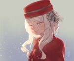  1girl blue_eyes blurry buttons closed_mouth coat depth_of_field grey_background hair_between_eyes hat highres kureihii light_particles long_hair looking_down nose nostrils original red_coat red_headwear sidelighting simple_background smile solo upper_body violet_eyes white_hair 