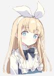  1girl absurdres bangs black_bow blonde_hair blue_dress blue_eyes blush bow closed_mouth cropped_torso dress grey_background hair_ribbon hairband highres long_hair looking_at_viewer original ribbon shirt simple_background solo upper_body white_hairband white_ribbon white_shirt zoirun 