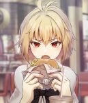  1girl absurdres ahoge alternate_costume antenna_hair arcueid_brunestud bangs black_bow blonde_hair blurry blurry_background bow bowtie burger capelet chair character_print commentary eating english_commentary food hair_between_eyes highres holding holding_food indoors looking_at_viewer mkr_(wepn3428) neco-arc official_alternate_costume open_mouth red_eyes short_hair sitting solo tsukihime tsukihime_(remake) type-moon white_capelet 