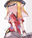  1girl bandaid bandaid_on_face bangs black_headwear black_necktie blonde_hair blunt_bangs buttons closed_mouth grey_eyes hat inkling inkling_girl light_particles long_hair looking_away nautilus_(splatoon) necktie pointy_ears red_shirt shina_shina shirt short_sleeves single_vertical_stripe smile solo splatoon_(series) tentacle_hair twitter_username 