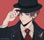  1boy artem_wing_(tears_of_themis) bangs black_jacket blue_eyes brown_hair closed_mouth collared_shirt formal hat holding holding_clothes holding_hat jacket kaicggo male_focus necktie red_background red_necktie shirt simple_background solo tears_of_themis upper_body white_shirt 