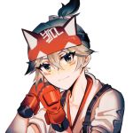  1girl bangs bow facepaint fingerless_gloves fox_mask gloves green_eyes green_hair hair_bow highres japanese_clothes kiriko_(overwatch) kroche looking_at_viewer mask medium_hair ninja overwatch overwatch_2 red_gloves simple_background smile solo upper_body white_background white_bow 