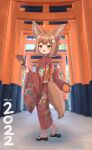  1girl 2022 ahoge animal_ear_fluff animal_ears bag bangs blush brown_hair english_commentary floral_print folded_ponytail fox_ears fox_girl fox_tail hagoita hair_ornament hairclip heel_up highres holding holding_bag holding_paddle jacy japanese_clothes kimono long_sleeves looking_at_viewer looking_back obi okobo open_mouth orange_eyes original outdoors paddle red_kimono sash socks solo standing tail torii white_socks wide_sleeves 