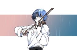 1boy aoyagi_touya blouse blue_eyes blue_hair blue_shirt commentary_request frost_krx7 grey_eyes highres instrument korean_commentary looking_to_the_side male_focus multicolored_hair music open_clothes open_shirt playing_instrument project_sekai rain shirt solo split-color_hair upper_body violin