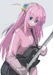 1girl ahoge bangs blue_eyes bocchi_the_rock! cube_hair_ornament gotou_hitori gradient gradient_background guitar hair_ornament instrument jacket long_hair pink_hair solo yui_(niikyouzou)