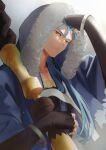  1boy blue_hair bracelet capelet closed_mouth commentary cu_chulainn_(caster)_(fate) cu_chulainn_(fate) fate/grand_order fate_(series) fur-trimmed_hood fur_trim gloves gradient gradient_background grey_background hand_in_own_hair highres holding holding_staff hood hood_up hooded_capelet jewelry light_smile long_hair looking_at_viewer male_focus red_eyes solo staff upper_body wagaya43 