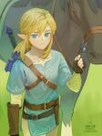  1boy animal belt blonde_hair blue_eyes blue_tunic brown_gloves fingerless_gloves gloves grass highres horse link long_sleeves multiple_belts phina_(jinahou) pointy_ears solo sword sword_on_back the_legend_of_zelda the_legend_of_zelda:_breath_of_the_wild weapon weapon_on_back 