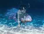  1boy air_bubble black_hair blue_background bubble caustics commentary fingernails fins full_body highres looking_at_viewer male_focus merman monster_boy monsterification nude ohsoukamo original parted_lips purple_scales scales sharp_fingernails short_hair sitting solo symbol-only_commentary underwater violet_eyes 