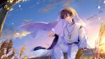  1boy bangs black_hair black_ribbon blurry blurry_foreground clouds commentary_request depth_of_field feathers feet_out_of_frame genshin_impact gradient_sky grass hand_up highres japanese_clothes jewelry ling_yu_xiaoyan long_sleeves looking_at_viewer male_focus necklace outdoors pants parted_bangs parted_lips pom_pom_(clothes) purple_shirt rainbow red_ribbon ribbon scaramouche_(genshin_impact) scaramouche_(kabukimono)_(genshin_impact) shirt short_hair sitting sky solo sunlight sunset tree veil vest violet_eyes white_pants white_vest wide_sleeves 