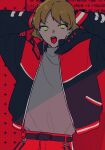  1boy 2_0_hatsu arms_behind_head arms_up bangs belt black_jacket blonde_hair green_eyes grey_shirt highres jacket long_sleeves looking_at_viewer male_focus minamisawa_kai open_clothes open_jacket open_mouth red_background shirt short_hair solo tongue tongue_out upper_body world_trigger 