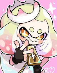  1girl black_gloves blonde_hair bright_pupils closed_mouth commentary_request crown fingerless_gloves gloves gradient_hair hand_on_own_hip inkling jacket looking_at_viewer medium_hair multicolored_hair pearl_(splatoon) pink_background pink_hair short_eyebrows smile solo sparkle splatoon_(series) splatoon_3 star-shaped_pupils star_(symbol) symbol-shaped_pupils tentacle_hair thick_eyebrows two-tone_hair w white_jacket white_pupils yellow_eyes yoshishi_(yosisitoho) 