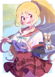  1girl :d bag blonde_hair blue_bow blue_bowtie blurry blurry_background blush border bow bowtie charm_(object) commentary_request cowboy_shot dot_nose hair_between_eyes highres layered_sleeves long_hair long_sleeves looking_at_viewer magia_record:_mahou_shoujo_madoka_magica_gaiden mahou_shoujo_madoka_magica open_mouth outside_border plaid_clothes plaid_skirt ponytail red_eyes red_sailor_collar red_skirt sailor_collar school_bag school_uniform serafuku serizawa_serizane shirt short_over_long_sleeves short_sleeves skirt smile solo togame_momoko twitter_username white_border white_shirt 