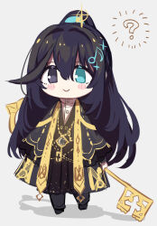  1boy ? aqua_eyes black_capelet black_coat black_eyes black_hair capelet chibi closed_mouth coat commentary dieci_association_south_uniform frilled_capelet frills full_body gold_trim half_updo heterochromia highres holding holding_key hong_lu_(project_moon) key limbus_company long_hair project_moon shiki_(shikki46) simple_background smile solo stole symbol-only_commentary very_long_hair white_background 