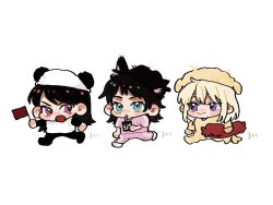  3girls animal_hat bang_dream! bang_dream!_it&#039;s_mygo!!!!! black_hair blonde_hair blue_eyes chibi chibi_only chinese_commentary commentary_request dog_hat feimeixiangguji flag hat holding holding_carton holding_flag jacket long_hair medium_hair misumi_uika mole mole_under_eye multiple_girls panda_hat pants pink_jacket pink_pants shiina_taki simple_background stuffed_food violet_eyes white_background wolf_hat yahata_umiri 