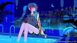  1girl aqua_nails black_gloves blue_hair blue_vest building chain-link_fence city_lights cityscape closed_mouth crescent dot_mouth fence fingerless_gloves gloves green_shorts harusaruhi headphones headphones_around_neck kamitsubaki_studio knees_together_feet_apart long_sleeves looking_to_the_side multicolored_hair nail_polish nakazawa_ayami night night_sky outdoors plant pool pool_ladder red_hair sample_watermark shorts sitting sky skyline skyscraper soaking_feet solo streaked_hair tile_floor tiles vest virtual_youtuber watermark yellow_eyes 