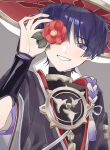  1boy blue_eyes dagashi_aa flower genshin_impact grin hair_between_eyes hat highres holding holding_flower japanese_clothes jingasa looking_at_viewer male_focus purple_hair red_flower scaramouche_(genshin_impact) smile solo 
