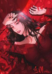  1girl black_nails brown_hair choker eyeshadow gfriend glint hashtag-only_commentary highres long_hair long_sleeves looking_at_viewer lying makeup on_back parted_lips red_lips red_petals red_shirt red_theme shirt solo song_name twitter_username yuju_(gfriend) yuringi 