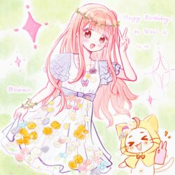  >_< 1girl ahoge artist_name blunt_bangs bow bowtie bracelet brooch brown_eyes butterfly_necklace cellphone character_name cloak collarbone cowboy_shot daisy_(flower) dated dot_nose dress dress_flower ear_covers english_text eyelashes flower flower_bracelet flower_brooch frilled_sleeves frills happy happy_birthday hashtag-only_commentary head_wreath highres holding holding_phone hood hood_up hooded_cloak jewelry light_blush long_hair long_sidelocks momo_(nikki) navel nikki_(series) nikki_up2u2:_world_traveller notice_lines open_mouth orange_bow orange_bowtie outline phone pink_flower pink_hair pleated_dress purple_flower purple_sleeves short_sleeves sidelocks simple_background single_bare_arm skirt_hold smartphone smile sparkle spring_waltz_(nikki) standing suiminrin tareme traditional_bowtie v very_long_hair wavy_hair whiskers white_dress white_flower white_outline yellow_cloak yellow_flower 