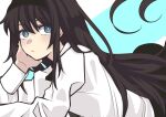  black_hair black_headband blue_eyes commentary_request hand_on_own_cheek hand_on_own_face headband highres long_hair long_sleeves looking_at_viewer shirt simple_background tohno_akiha tsukihime tsukihime_(remake) ttumupen white_shirt 