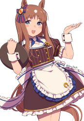  1girl animal_ears apron blue_eyes blue_neckerchief blush bow brown_hair brown_shirt brown_skirt commentary_request ear_bow ear_ornament ear_ribbon frilled_apron frills grass_wonder_(umamusume) highres holding holding_tray horse_ears horse_girl horse_tail long_hair looking_at_viewer multicolored_hair neckerchief open_mouth puffy_short_sleeves puffy_sleeves shirt short_sleeves simple_background skirt smile solo tail teddy_(takarada) tray umamusume waist_apron waitress white_apron white_background white_hair white_wrist_cuffs wrist_cuffs 