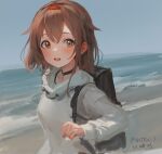  1girl alternate_costume backpack bag beach black_choker blush brown_eyes brown_hair choker dated day hair_between_eyes hairband highres kantai_collection long_sleeves ocean one-hour_drawing_challenge open_mouth outdoors shidou_(shiyou_j) shiratsuyu_(kancolle) short_hair solo twitter_username upper_body 