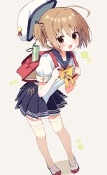  1girl absurdres backpack bag beret black_ribbon black_sailor_collar black_skirt blush bow bowtie brown_eyes brown_hair clover commentary foreshortening four-leaf_clover full_body hair_ribbon hat highres holding_strap leaning_forward looking_at_viewer miniskirt nekomiya_nono one_side_up open_mouth pleated_skirt randoseru ribbon sailor_collar shirt shoes short_hair short_sleeves skirt solo standing takepoison thigh-highs tube uwabaki white_hat white_shirt white_thighhighs yellow_bow yellow_bowtie yotsunoha 