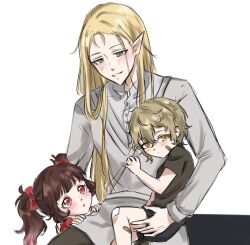  1girl 2boys :o aged_down aloysius_(shining_nikki) alternate_universe bandaid bandaid_on_cheek bandaid_on_face bandaid_on_knee bandaid_on_leg bare_arms bare_legs black_pants black_shirt black_shorts blonde_hair bow brown_hair buttons caprico_(shining_nikki) child collared_shirt commentary dodora_(shining_nikki) dot_nose downturned_eyes dress_shirt elf english_commentary expressionless gradient_hair green_eyes grey_tunic hair_between_eyes hair_bow hand_on_another's_back happy highres light_blush long_hair long_sidelocks long_sleeves looking_at_another messy_hair multicolored_hair multiple_boys nikki_(series) nonoberry22 pants parted_lips pink_hair pointy_ears red_bow red_eyes red_shirt shining_nikki shirt short_sleeves shorts sidelocks simple_background sitting smile straight_hair t-shirt tunic twintails two-tone_hair very_long_hair white_background white_shirt yellow_eyes 