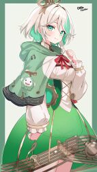  1girl absurdres aqua_eyes arm_at_side artist_name border braid braided_sidelock breasts capelet cecilia_immergreen cecilia_immergreen_(1st_costume) character_print clenched_hand closed_mouth colored_inner_hair commentary corset cross-laced_clothes cross-laced_corset doll_joints english_commentary gold_hairband gold_trim green_background green_border green_corset green_eyes green_hair green_skirt green_streaks grey_hair hair_between_eyes hair_ornament hairband high-low_skirt highres hololive hololive_english hood hooded_capelet joints light_smile long_sleeves looking_at_viewer multicolored_hair musical_note_ornament o-rindou5100 otomo_(cecilia_immergreen) print_capelet puffy_long_sleeves puffy_sleeves romper see-through_clothes see-through_skirt side_braid signature single_braid skirt small_breasts solo streaked_hair two-tone_hair underbust virtual_youtuber white_romper white_sleeves winding_key 