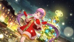  1girl artist_request breath building capelet christmas christmas_lights christmas_ornaments christmas_tree clouds cowboy_shot dress fur-trimmed_capelet fur-trimmed_dress fur-trimmed_headwear fur_trim game_cg hat highres long_hair looking_ahead mittens night official_alternate_costume official_art open_mouth outdoors pantyhose purple_hair red_capelet red_dress red_mittens santa_costume santa_hat sky smile snow solo sophie_(christmas)_(tales) sophie_(tales) standing star_(sky) tales_of_(series) tales_of_crestoria tales_of_graces third-party_source twintails very_long_hair violet_eyes white_pantyhose 