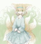  1girl animal_ear_fluff animal_ears arknights blonde_hair blue_hairband blush closed_mouth collarbone dress fox_ears fox_girl fox_tail green_eyes hair_between_eyes hair_rings hairband highres kyuubi long_sleeves looking_at_viewer multiple_tails reitoubeef simple_background solo suzuran_(arknights) tail white_hair 