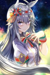  1girl absurdres ahoge animal_ears blue_eyes blush bow bowtie closed_mouth gloves grey_hair hair_ornament highres horse_ears horse_girl jacket long_hair looking_at_viewer multicolored_bow multicolored_bowtie multicolored_ribbon official_alternate_costume oguri_cap_(ashen_miracle)_(umamusume) oguri_cap_(umamusume) ribbon shirt short_sleeves solo umamusume upper_body uu-tan_(hushigi10) white_gloves white_jacket white_shirt 