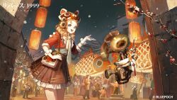  1girl :d absurdres animal_lantern architecture bag bandwave_(reverse:1999) blonde_hair blue_eyes bow bowtie branch brown_skirt commentary_request copyright_name copyright_notice cowboy_shot drill_hair east_asian_architecture flower frilled_skirt frills fur_scarf gloves hand_up hat highres horn_(instrument) hutou_hat jacket lantern logo medium_hair miniskirt night night_echo official_art open_mouth outdoors paper_lantern people phonograph_hair_ornament pleated_skirt plum_blossoms pom_pom_(clothes) red_flower red_hat red_jacket reverse:1999 shirt shoulder_bag skirt smile snowing solo stone_wall twin_drills white_bow white_bowtie white_gloves white_shirt 