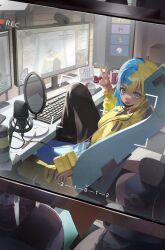 1girl absurdres bandeau blonde_hair blue_eyes blue_hair can canari_(pokemon) chair commentary_request computer computer_keyboard crumbs drink_can gaming_chair highres jacket knee_up livestream looking_at_viewer mask mask_pull microphone microphone_stand monitor mouth_mask multicolored_hair naz_(hsae3838) open_mouth pants plate pokemon pokemon_legends:_z-a recording sitting smile solo split-color_hair swivel_chair two-tone_mask two-tone_pants v webcam yellow_bandeau yellow_jacket 