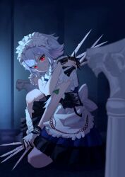  1girl absurdres apron back_bow between_fingers black_corset blue_dress bow braid chinese_commentary closed_mouth commentary_request corset dress green_bow grey_hair hair_bow highres holding holding_knife izayoi_sakuya knife knives_between_fingers long_hair looking_at_viewer maid maid_headdress puffy_short_sleeves puffy_sleeves red_eyes short_sleeves solo tian_zhong_gong_yan touhou twin_braids waist_apron white_apron white_bow 