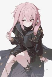  1boy animal_ears ansel_(arknights) arknights arm_support black_cape black_sailor_collar black_shirt black_shorts black_socks cape foot_out_of_frame hair_between_eyes highres knee_up long_sleeves looking_to_the_side lop_rabbit_ears male_focus odjikasu pink_hair rabbit_ears red_eyes sailor_collar shirt short_hair shorts socks solo twitter_username 