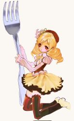  1girl beret blonde_hair boots bow breasts collared_shirt corset detached_sleeves drill_hair fork frilled_thighhighs frills full_body giant_fork hair_ornament hat hat_feather high_collar highres holding holding_fork kneeling long_hair low_twintails magical_girl mahou_shoujo_madoka_magica neck_ribbon oversized_fork oversized_object puffy_sleeves ribbon shirt simple_background skirt solo thigh-highs tomoe_mami tomoe_mami_(magical_girl) twin_drills twintails wedge_heels white_background xgshjsgha yellow_eyes yellow_ribbon yellow_skirt zettai_ryouiki 