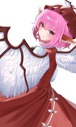  1girl absurdres animal_ear_piercing animal_ears bird_ears bird_wings blush brown_dress brown_hat chinese_commentary closed_mouth commentary_request dress earrings feathered_wings hat highres hoop_earrings jewelry looking_at_viewer microphone mystia_lorelei pink_eyes pink_hair simple_background smile solo tian_zhong_gong_yan touhou white_background white_wings winged_hat wings 
